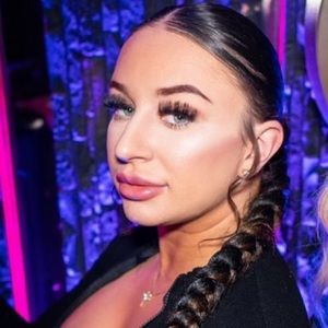 Meet your Posher, Krystal